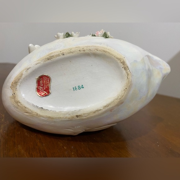 Vintage Lefton Pixie Swan Planter - Picture 6 of 6